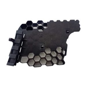 suporte protecao maquina de vidro direito renault clio 7700836601 remove q